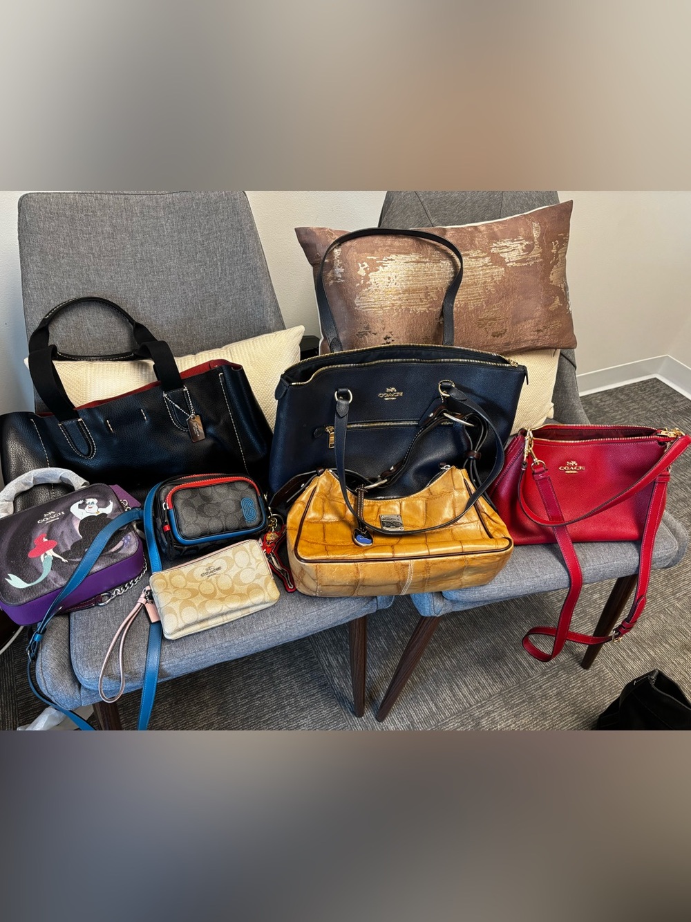 6 Coach and one Dooney and Burke bags - Classic Everyday Carry
